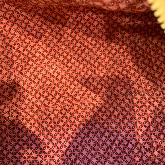 Vera Bradley Bali Gold Small Weekender - Picture 10 of 10